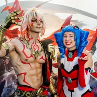 Cosplay stars Taryn and Macoco at the Hoyoverse booth at Manga Comic Con 2025
