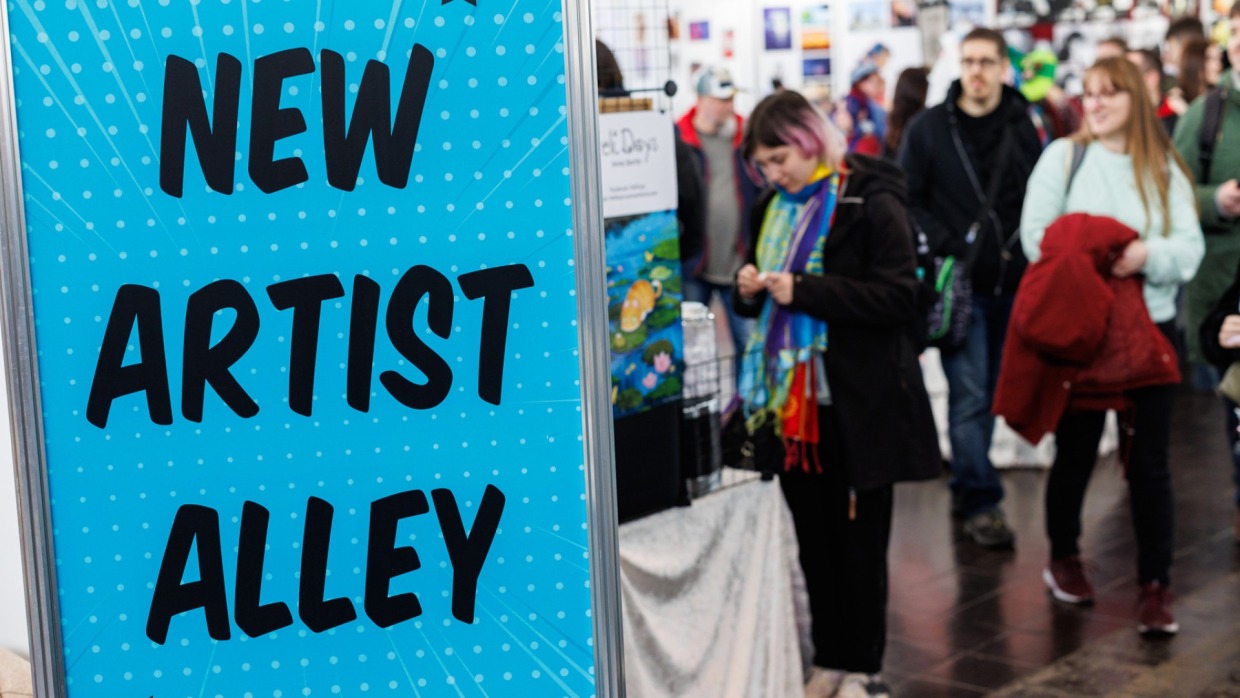 Many visitors in the New Artist Alley at the Manga Comic Con 2025
