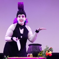 Bühnenperformance während der Cosplay Meisterschaft Deutschland 2026 auf der Großen Bühne der Manga Comic Con