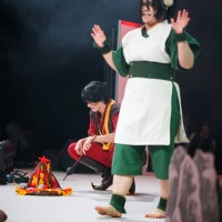 Bühnenperformance während des Leipzig Cosplay Wettbewerbs 2026 auf der Großen Bühne der Manga Comic Con