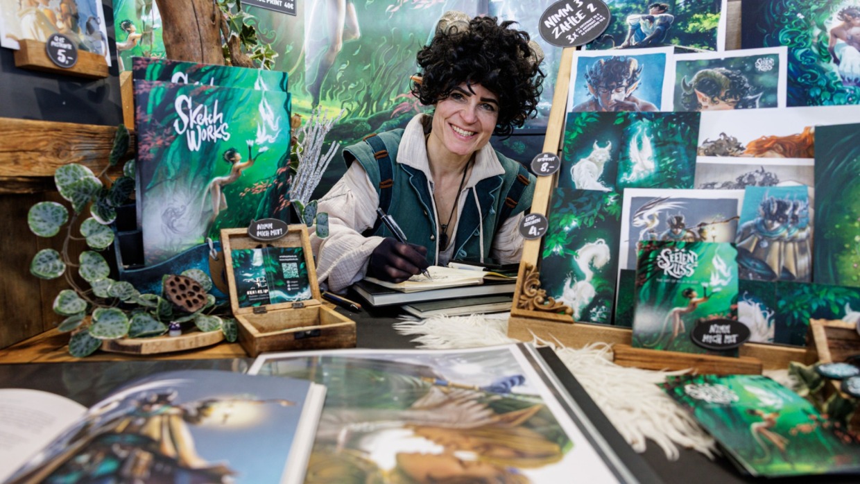 Artist at their colourful stand at Manga Comic Con 2026